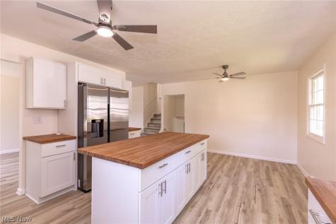 5258 Main Avenue North Ridgeville OH 44039