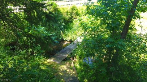 398 N Chillicothe Road Aurora OH 44202