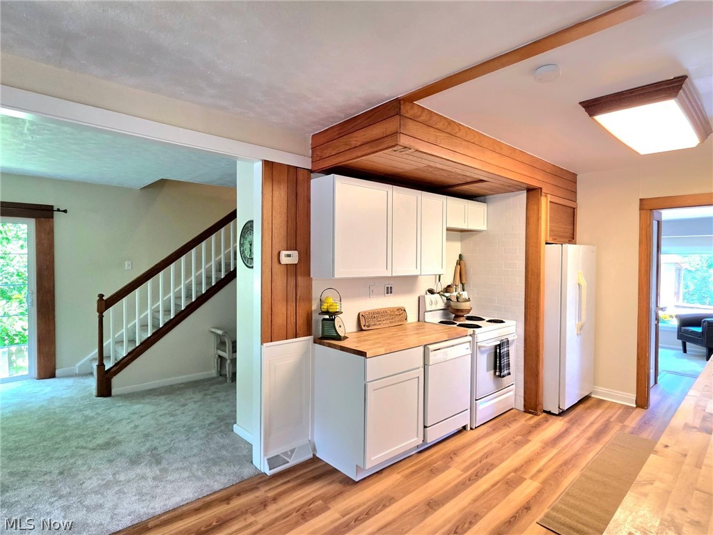 398 N Chillicothe Road Aurora OH 44202