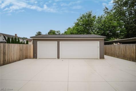 1217 Hankins Road NE Massillon OH 44646
