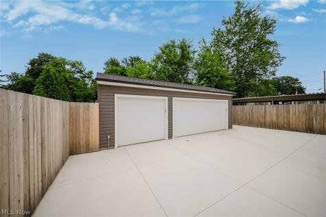 1217 Hankins Road NE Massillon OH 44646