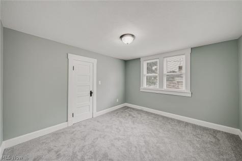 1217 Hankins Road NE Massillon OH 44646