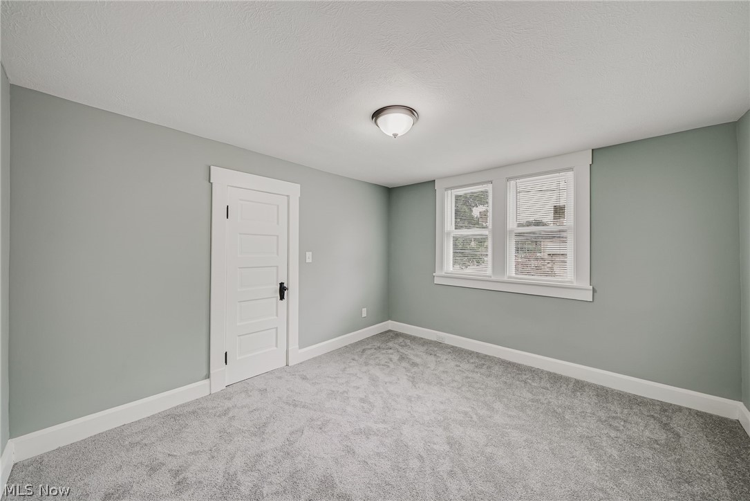 1217 Hankins Road NE Massillon OH 44646