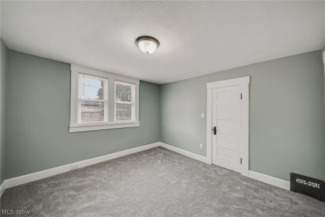 1217 Hankins Road NE Massillon OH 44646