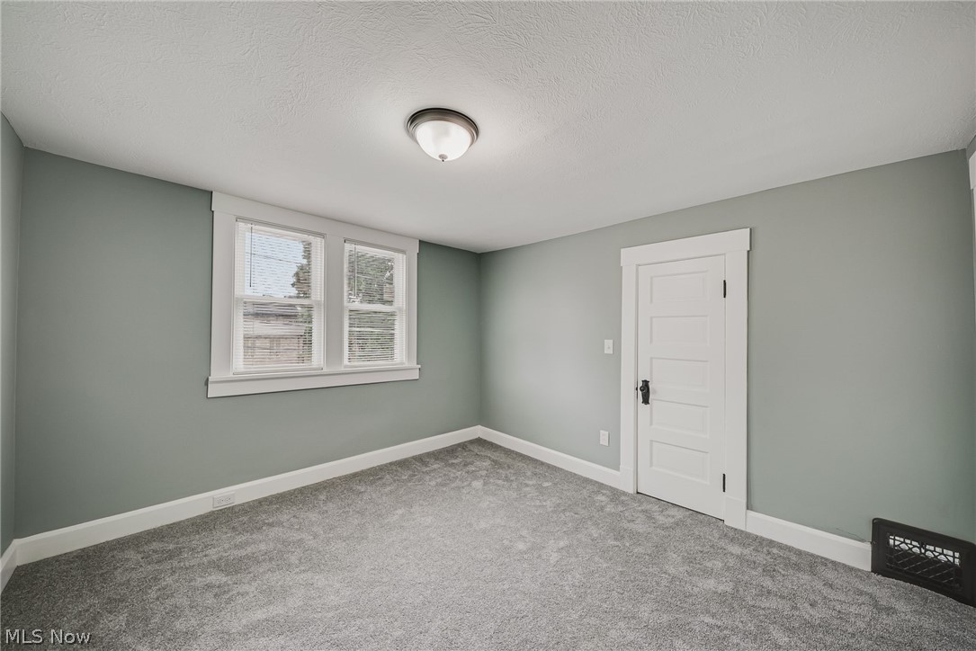 1217 Hankins Road NE Massillon OH 44646
