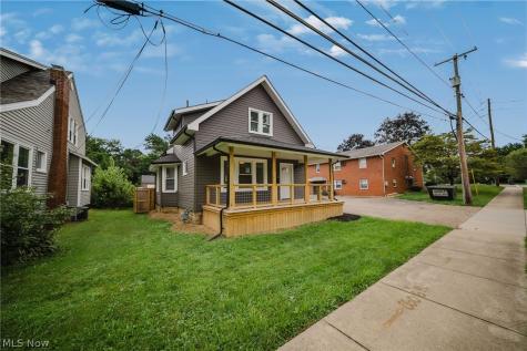 1217 Hankins Road NE Massillon OH 44646
