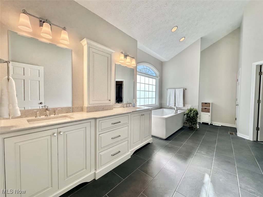 7245 Boulder Wood Drive Broadview Heights OH 44147