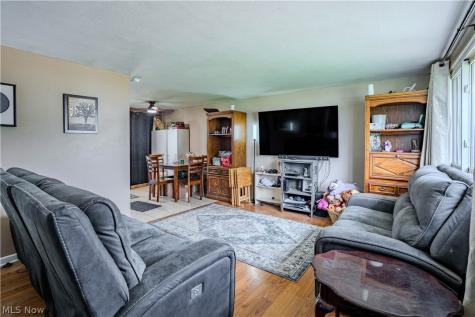 15979 Southway Drive Brook Park OH 44142