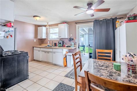 15979 Southway Drive Brook Park OH 44142