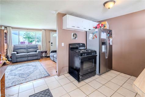 15979 Southway Drive Brook Park OH 44142