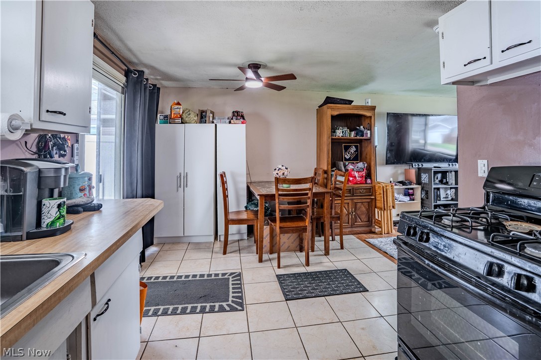 15979 Southway Drive Brook Park OH 44142