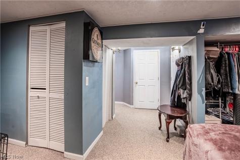 15979 Southway Drive Brook Park OH 44142