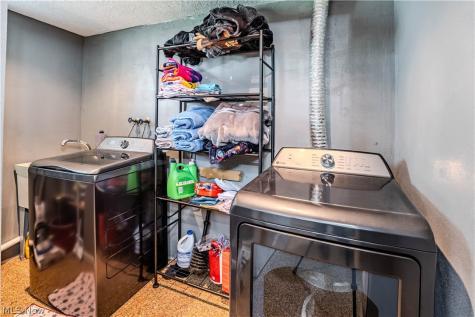 15979 Southway Drive Brook Park OH 44142