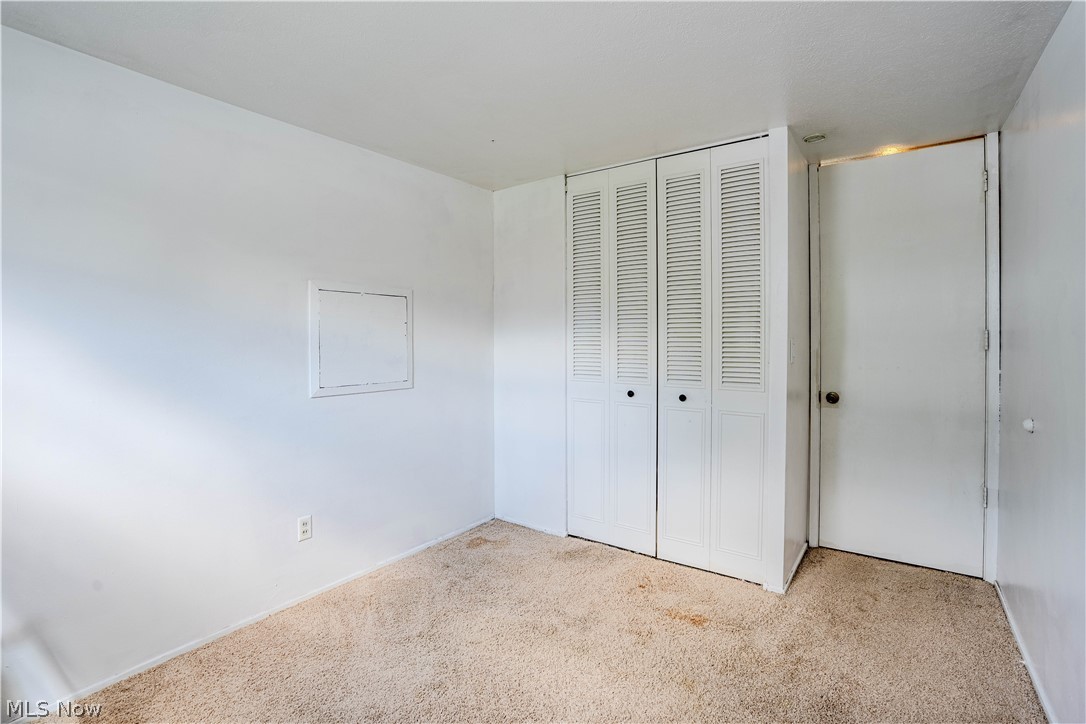 15979 Southway Drive Brook Park OH 44142