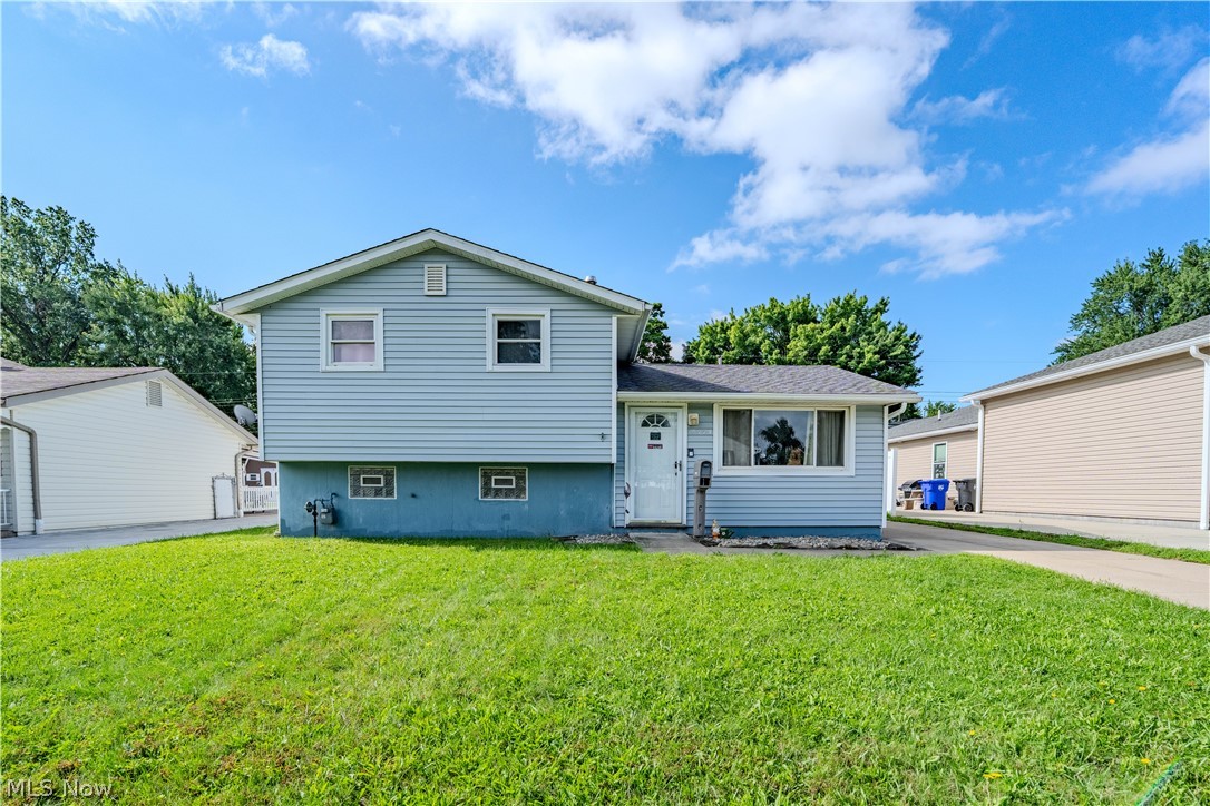 15979 Southway Drive Brook Park OH 44142