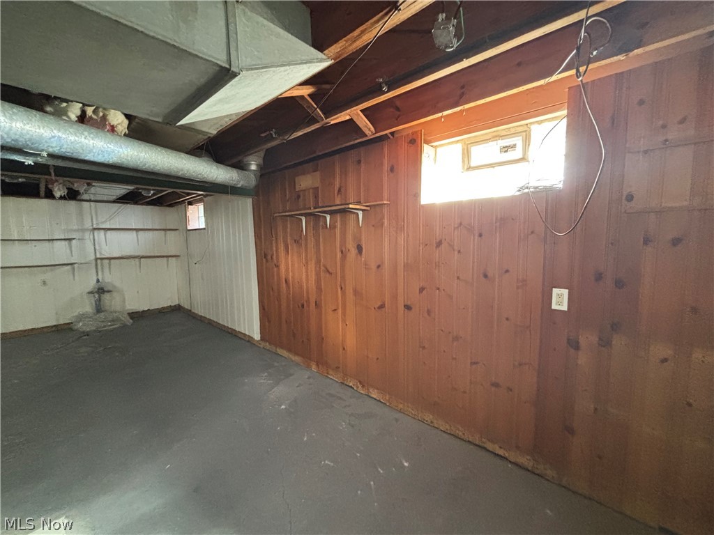 5056 E 88th Street Garfield Heights OH 44125