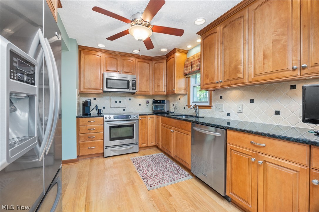 8152 Twin Oaks Drive Broadview Heights OH 44147