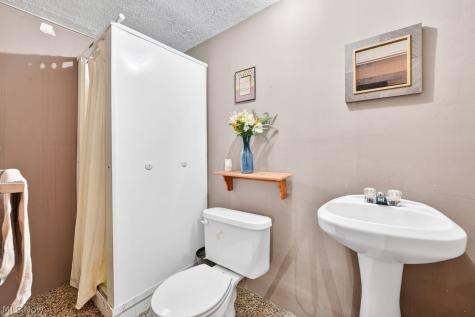 5646 Ridgeview Boulevard North Ridgeville OH 44039
