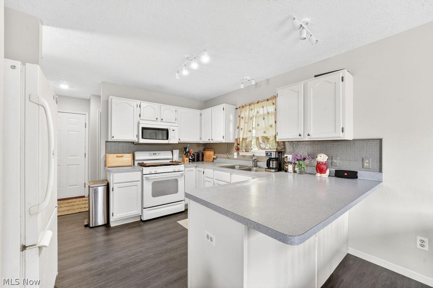 5646 Ridgeview Boulevard North Ridgeville OH 44039