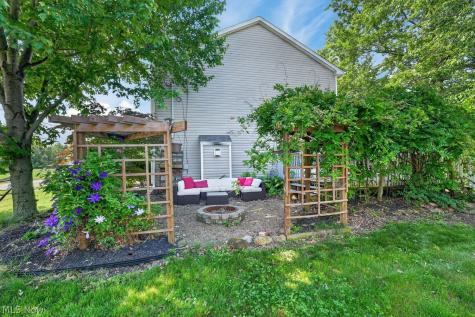 5646 Ridgeview Boulevard North Ridgeville OH 44039
