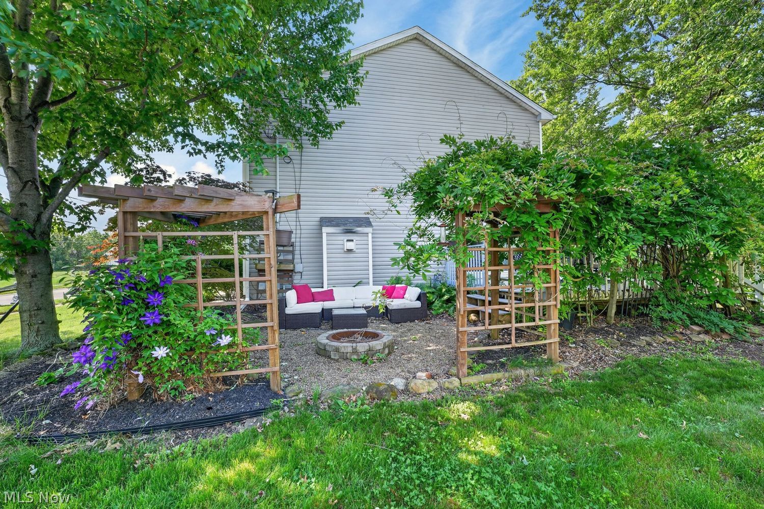 5646 Ridgeview Boulevard North Ridgeville OH 44039
