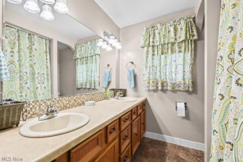 3568 Mountview Avenue Alliance OH 44601