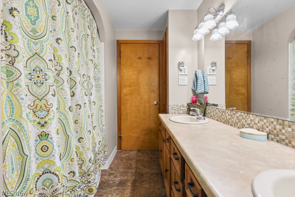 3568 Mountview Avenue Alliance OH 44601