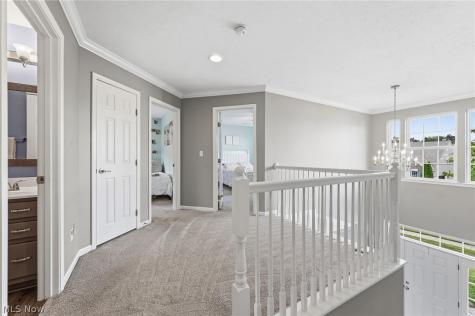 148 Wellford Way Brunswick OH 44212