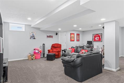 148 Wellford Way Brunswick OH 44212
