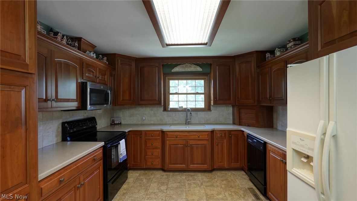 6282 Belvedere Cambridge OH 43725