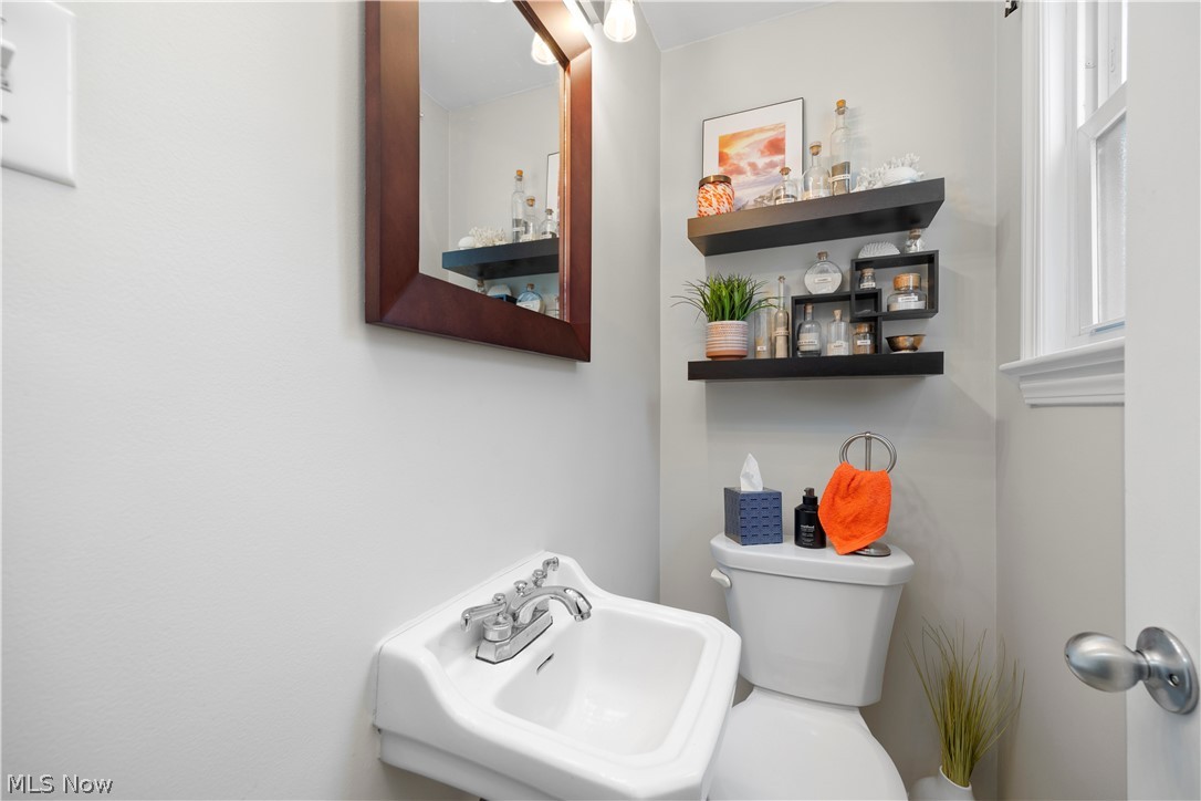 3640 W 210th Street Fairview Park OH 44126