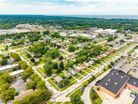 3640 W 210th Street Fairview Park OH 44126
