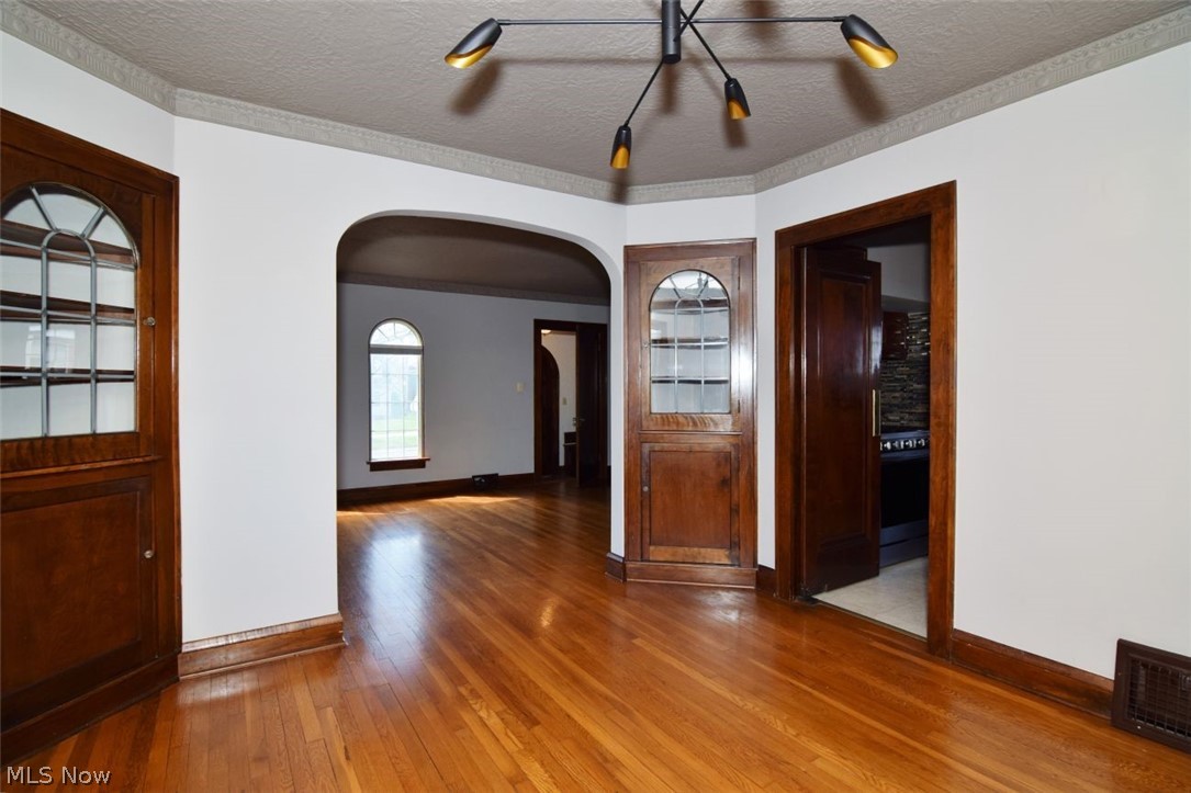 6222 Brookside Drive Cleveland OH 44144
