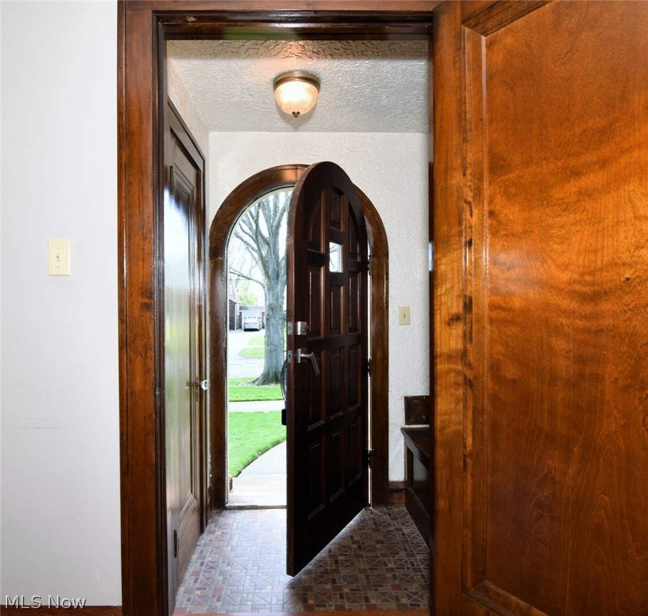 6222 Brookside Drive Cleveland OH 44144