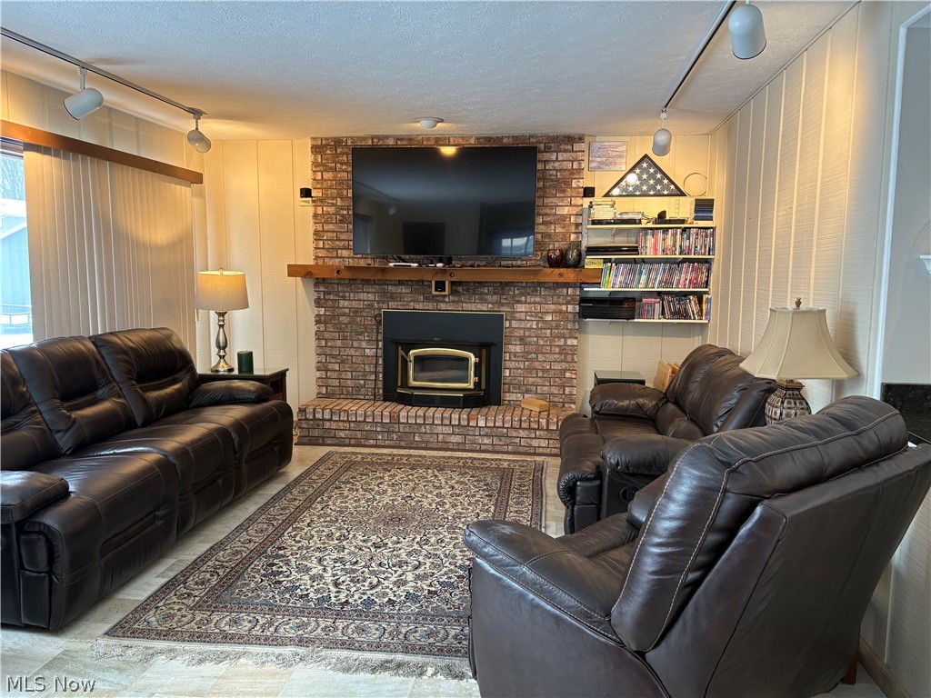 32612 Redwood Boulevard Avon Lake OH 44012