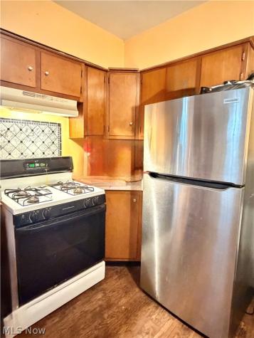 3345 Elyria Avenue Lorain OH 44055