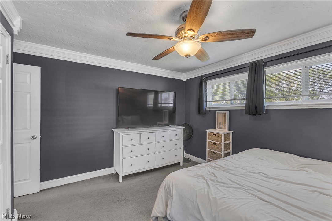 6355 Dellrose Drive Parma Heights OH 44130