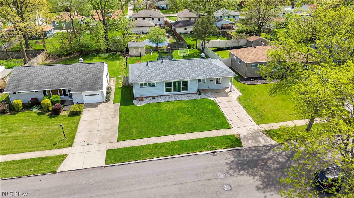 6355 Dellrose Drive Parma Heights OH 44130