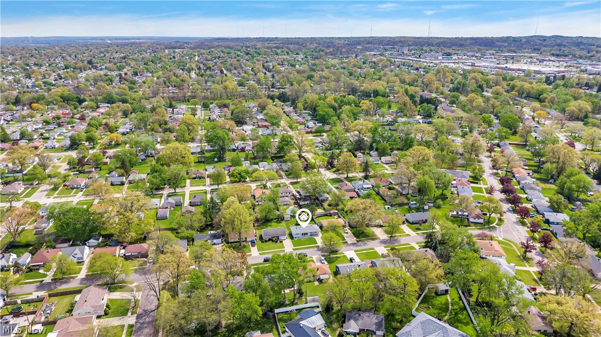 6355 Dellrose Drive Parma Heights OH 44130