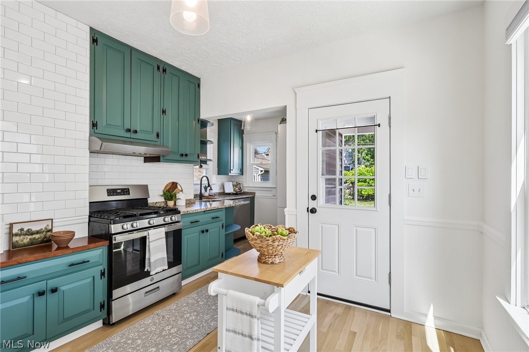 1483 Rosewood Avenue Lakewood OH 44107