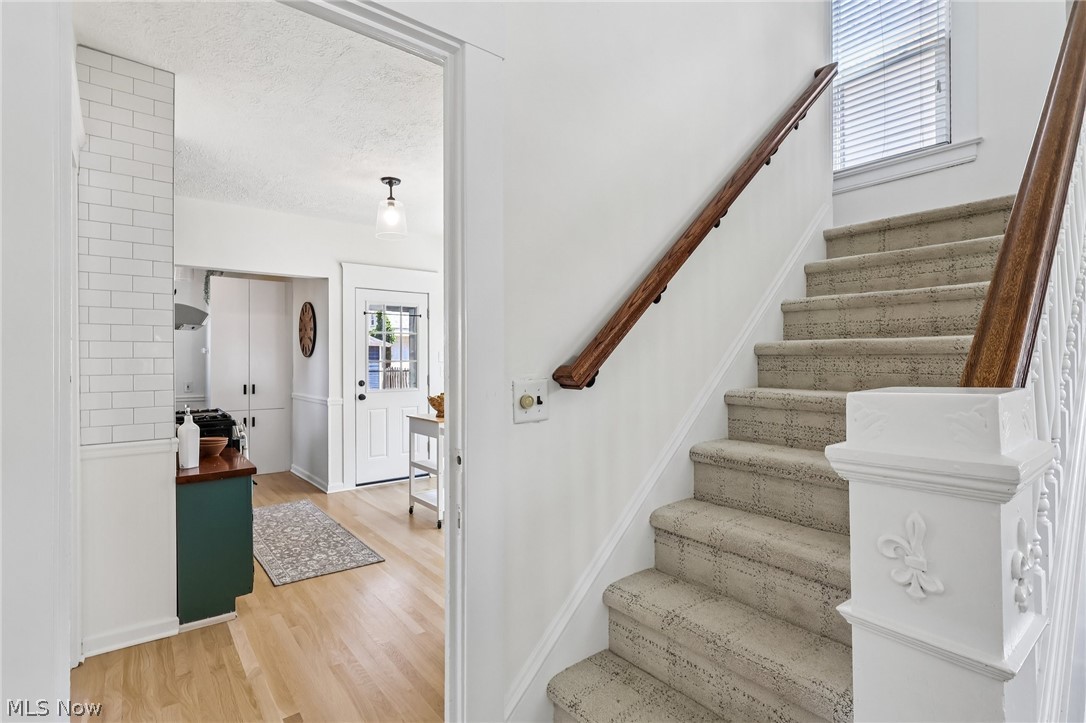 1483 Rosewood Avenue Lakewood OH 44107