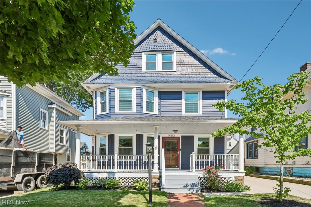 1483 Rosewood Avenue Lakewood OH 44107
