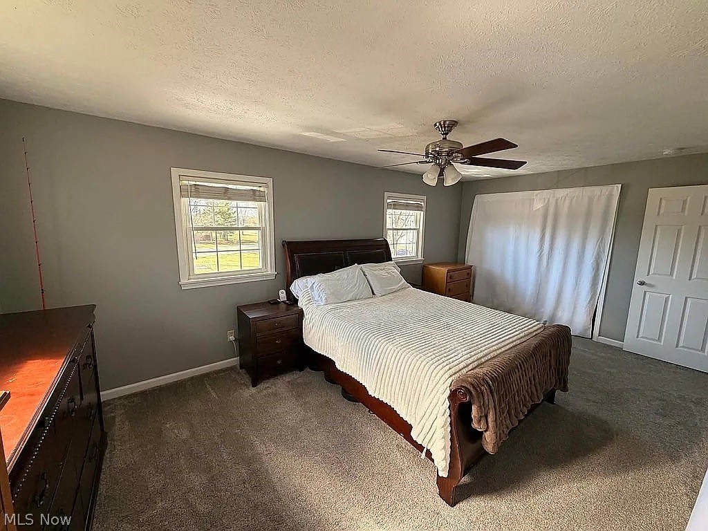 6134 Mahoning Avenue NW Warren OH 44481