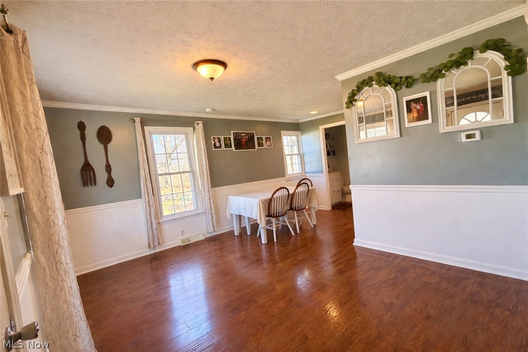 6134 Mahoning Avenue NW Warren OH 44481