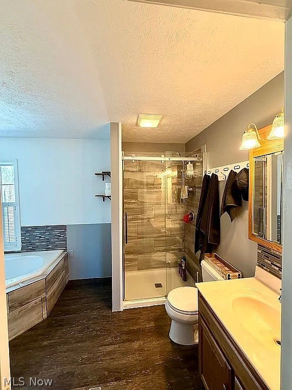 6134 Mahoning Avenue NW Warren OH 44481