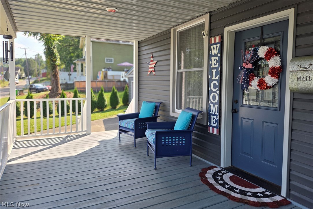 220 S Wardell Street Uhrichsville OH 44683