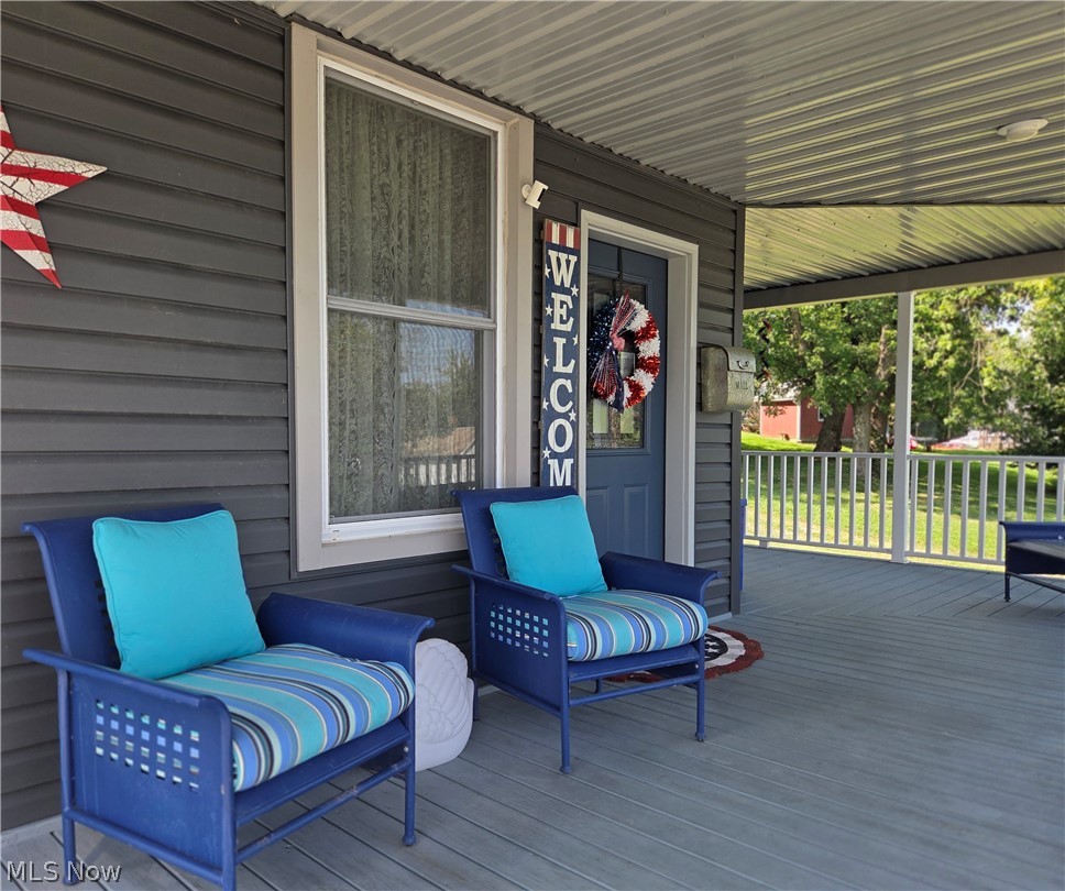 220 S Wardell Street Uhrichsville OH 44683