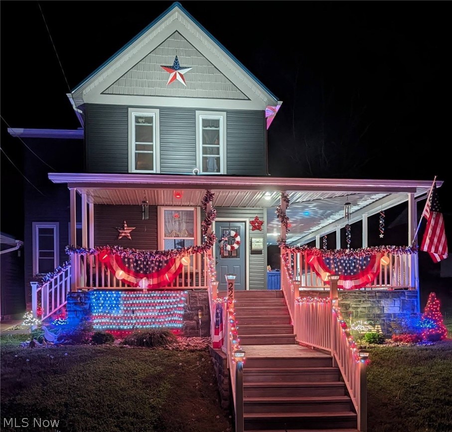 220 S Wardell Street Uhrichsville OH 44683