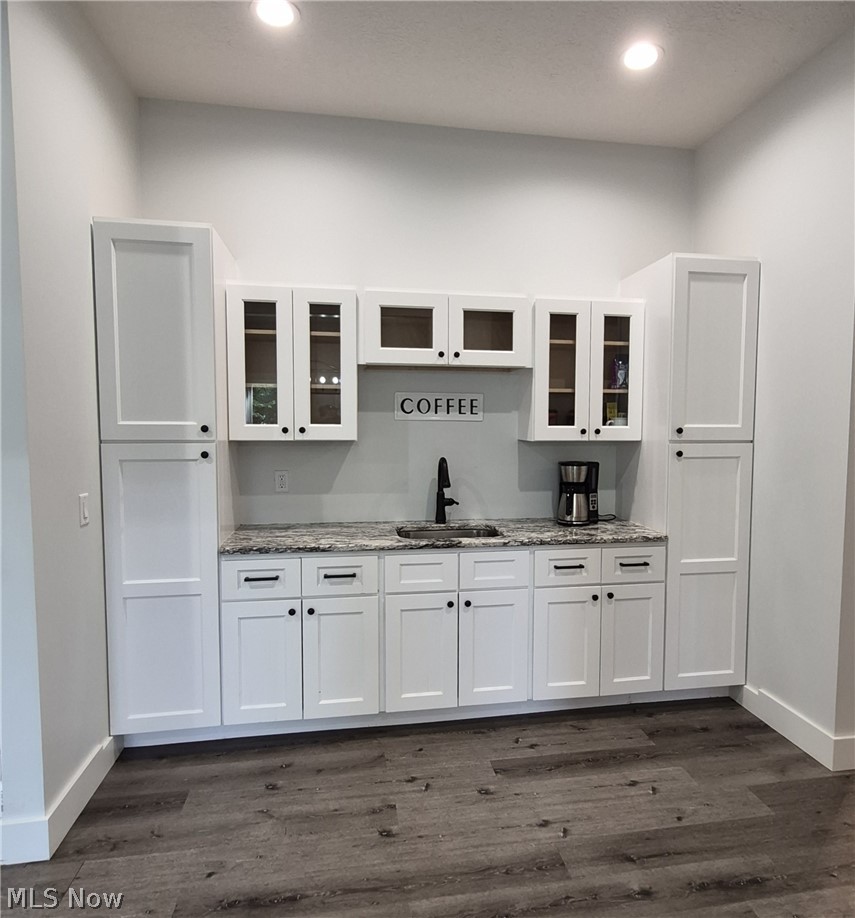 2252 Applegrove Street NE Canton OH 44721