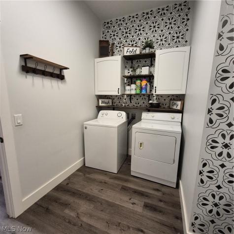 2252 Applegrove Street NE Canton OH 44721